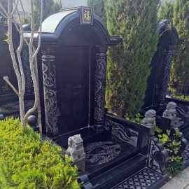 西安殡仪馆骨灰堂传统立碑